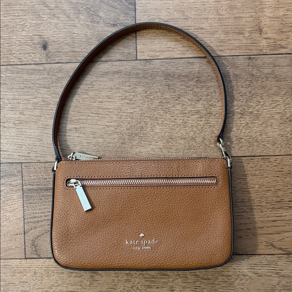 kate spade Handbags - Kate Spade New York Leila Pebbled Leather Convertible Wristlet Mini Bag Trendy